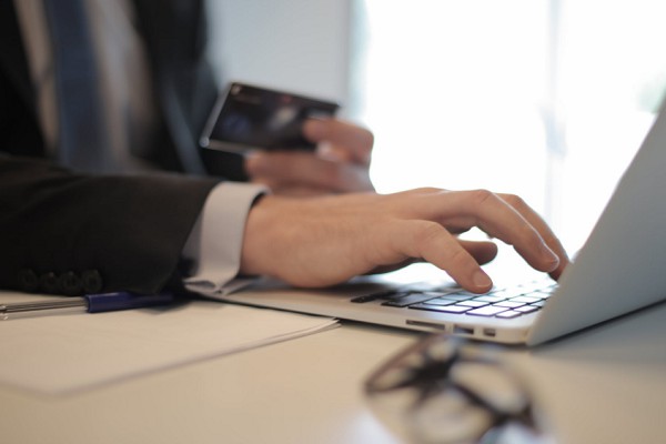 �Ա��ֲ���ʲô��˼?��ô�ֲ�?