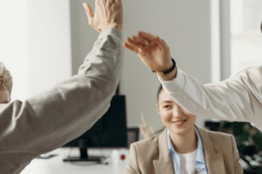 �Ա������������н�Ȩ��۷���?Ҫע��ʲô?