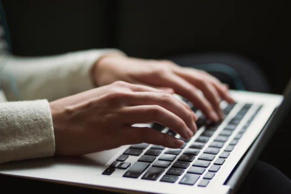 �Ա�����װ��ģ��Ӧ��ע������