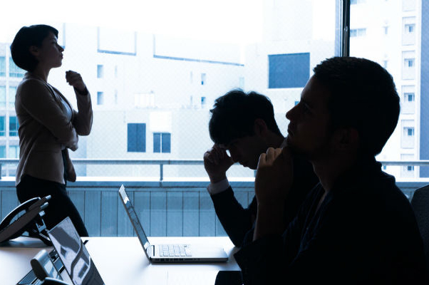 �Ա�����Ͷ�ƻ�����Щ��˼?�������