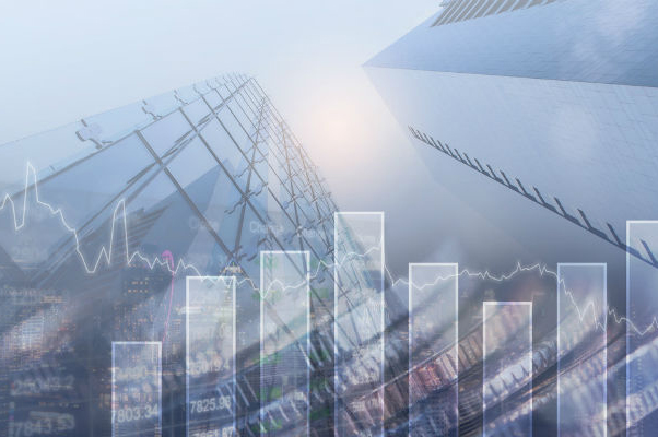 �����س�ֱ����ֱ��һ���磬��һ��ƶ������ƶ