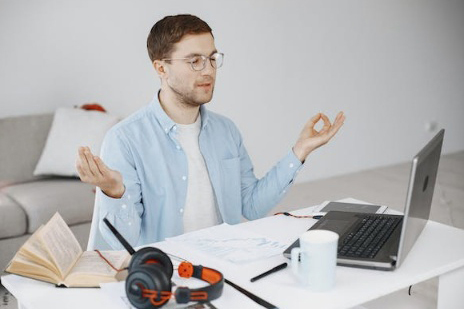 �Ա����ƹ���λ���?�������