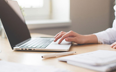 �Ա����ǩ�����ͻȻû���� �Ա�ǩ��������ȡλ������