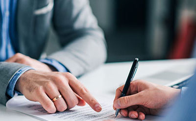 �Ա���������������ȽϺ�,�ʺ������ݷ����� �Ա�����������ٲ����ĸ�