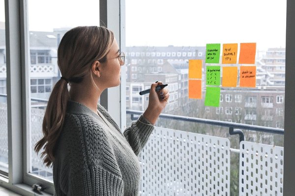 �Ա���Ļ�����ʲô��˼ �Ա��ϵ�һԪ������ʲô��˼