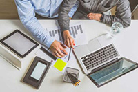 �Ա���ͼ�����м��λ���?���������