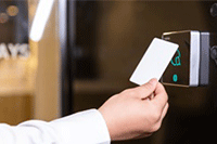 ����һ֧�ϸ�Ķ�������Ƶ׬Ǯ,��Ҫ��Щ�豸