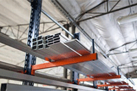 80����������Ϊ���մ��ҷ���ɽ,�����������˽���ֵ�����ƶ�¸�