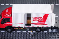 �Ա��йܴ���Ӫ,���ξ�Ʒ�ε����Ӿ���λ