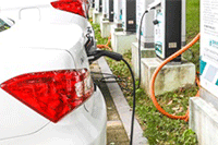 �Ա�ɾ����:������������ǰ���������