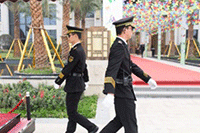 �Ա�����Ӫ:�����Ա���ҵĳ������ʽ��